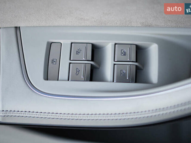 Черный Ауди А8, объемом двигателя 3.99 л и пробегом 110 тыс. км за 57500 $, фото 40 на Automoto.ua