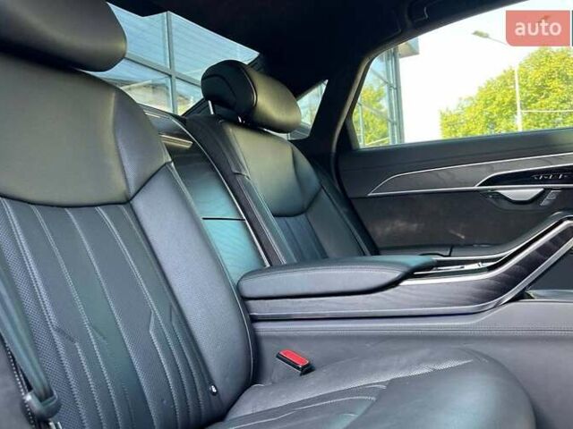 Черный Ауди А8, объемом двигателя 3 л и пробегом 114 тыс. км за 46500 $, фото 24 на Automoto.ua