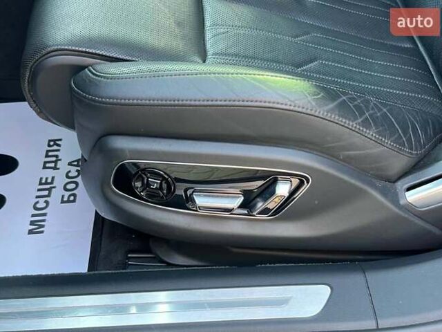 Черный Ауди А8, объемом двигателя 3 л и пробегом 114 тыс. км за 46500 $, фото 12 на Automoto.ua