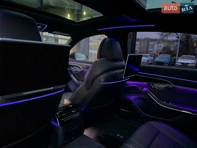 Чорний Ауді A8, об'ємом двигуна 0 л та пробігом 105 тис. км за 48500 $, фото 13 на Automoto.ua