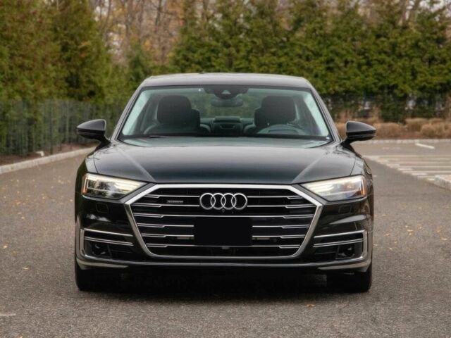 Чорний Ауді A8, об'ємом двигуна 3 л та пробігом 45 тис. км за 24000 $, фото 1 на Automoto.ua