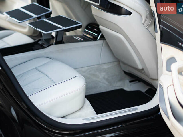 Черный Ауди А8, объемом двигателя 3.99 л и пробегом 110 тыс. км за 57500 $, фото 31 на Automoto.ua