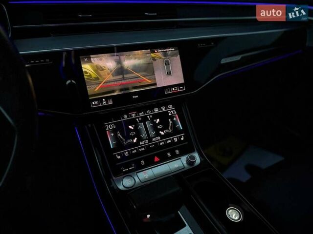 Чорний Ауді A8, об'ємом двигуна 0 л та пробігом 105 тис. км за 48500 $, фото 26 на Automoto.ua