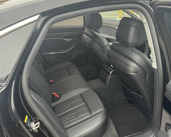 Черный Ауди А8, объемом двигателя 3 л и пробегом 87 тыс. км за 68900 $, фото 9 на Automoto.ua