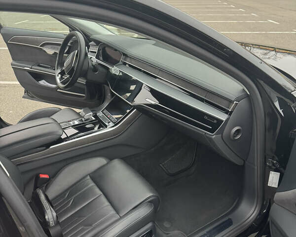 Черный Ауди А8, объемом двигателя 3 л и пробегом 87 тыс. км за 68900 $, фото 8 на Automoto.ua