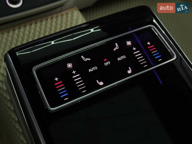 Чорний Ауді A8, об'ємом двигуна 4 л та пробігом 76 тис. км за 57500 $, фото 20 на Automoto.ua
