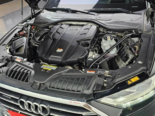 Чорний Ауді A8, об'ємом двигуна 0 л та пробігом 63 тис. км за 37356 $, фото 5 на Automoto.ua