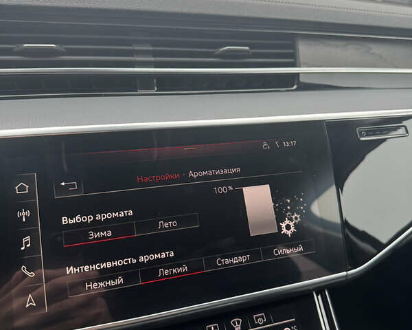 Черный Ауди А8, объемом двигателя 3 л и пробегом 87 тыс. км за 68900 $, фото 14 на Automoto.ua