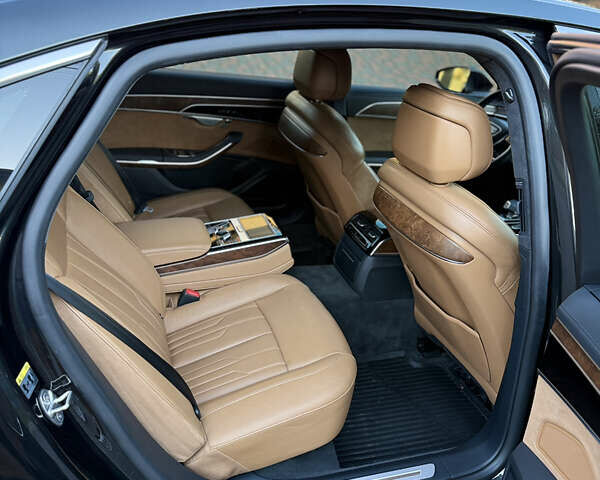 Черный Ауди А8, объемом двигателя 3.99 л и пробегом 111 тыс. км за 59000 $, фото 26 на Automoto.ua