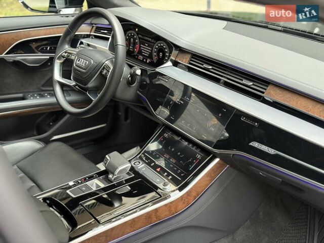 Ауди А8 2021 в Киеве на Automoto.ua Черный Ауди А8, объемом двигателя 4 л и пробегом 21 тыс. км за 88888 $, фото 12 на Automoto.ua