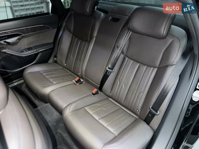 Чорний Ауді A8, об'ємом двигуна 2.97 л та пробігом 160 тис. км за 55000 $, фото 28 на Automoto.ua