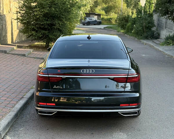 Чорний Ауді A8, об'ємом двигуна 3.99 л та пробігом 111 тис. км за 55700 $, фото 13 на Automoto.ua