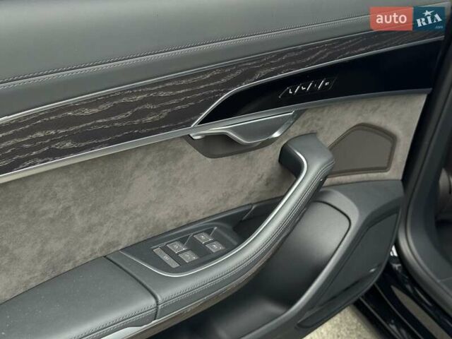 Чорний Ауді A8, об'ємом двигуна 2.97 л та пробігом 102 тис. км за 58500 $, фото 19 на Automoto.ua