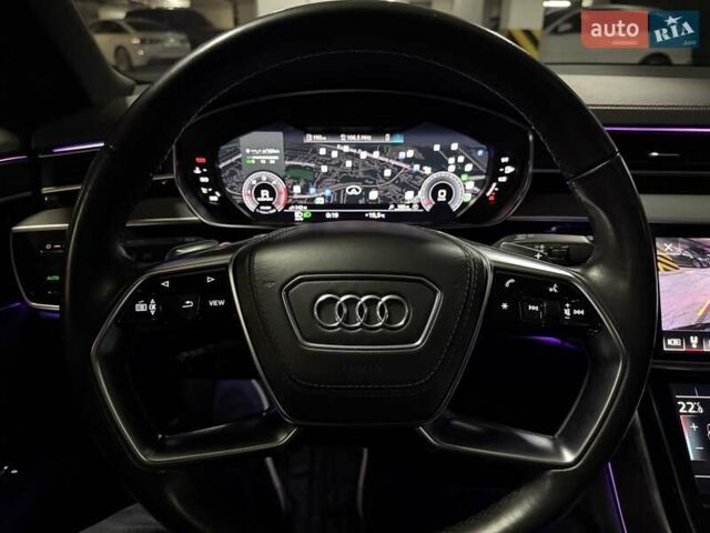 Ауди А8 2021 в Киеве на Automoto.ua Черный Ауди А8, объемом двигателя 2.97 л и пробегом 98 тыс. км за 64999 $, фото 35 на Automoto.ua
