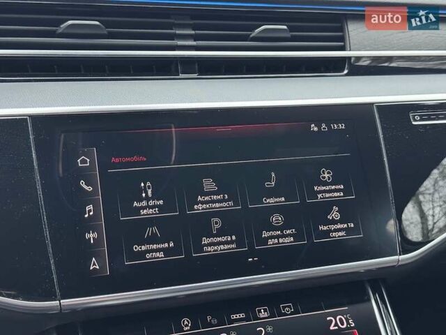 Чорний Ауді A8, об'ємом двигуна 3 л та пробігом 78 тис. км за 62500 $, фото 48 на Automoto.ua