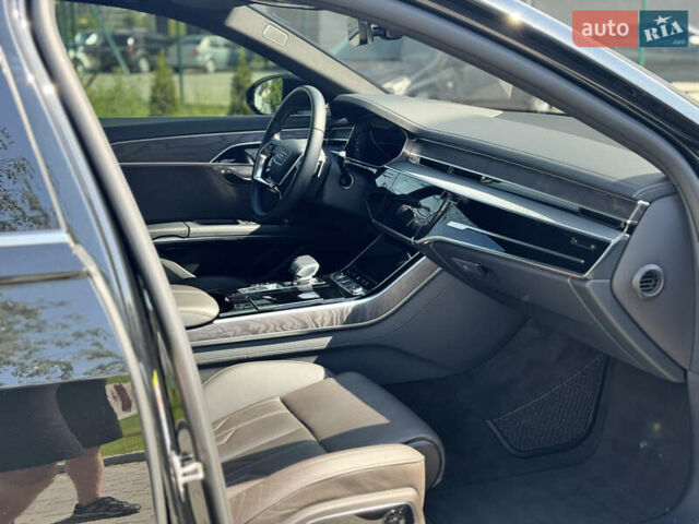 Черный Ауди А8, объемом двигателя 2.97 л и пробегом 43 тыс. км за 65000 $, фото 7 на Automoto.ua