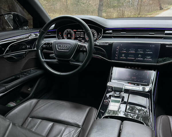 Чорний Ауді A8, об'ємом двигуна 3 л та пробігом 124 тис. км за 55000 $, фото 10 на Automoto.ua