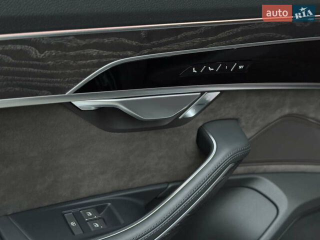 Чорний Ауді A8, об'ємом двигуна 2.97 л та пробігом 160 тис. км за 55000 $, фото 49 на Automoto.ua