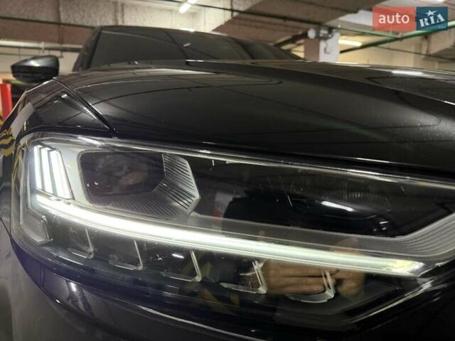 Ауди А8 2021 в Киеве на Automoto.ua Черный Ауди А8, объемом двигателя 2.97 л и пробегом 98 тыс. км за 64999 $, фото 14 на Automoto.ua