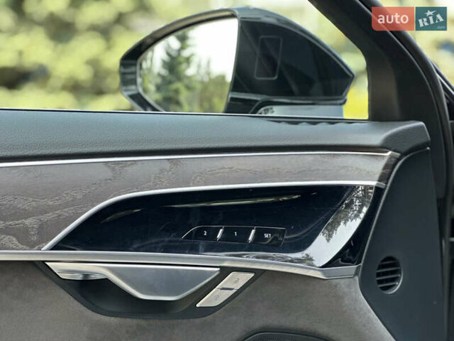Чорний Ауді A8, об'ємом двигуна 2.97 л та пробігом 98 тис. км за 57900 $, фото 19 на Automoto.ua