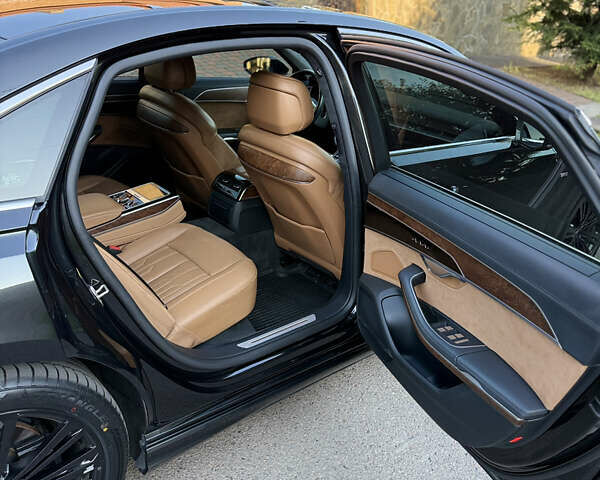 Чорний Ауді A8, об'ємом двигуна 3.99 л та пробігом 111 тис. км за 55700 $, фото 34 на Automoto.ua