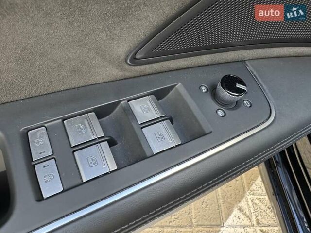Черный Ауди А8, объемом двигателя 2.97 л и пробегом 98 тыс. км за 69500 $, фото 19 на Automoto.ua