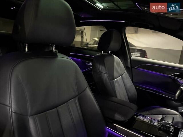 Ауди А8 2021 в Киеве на Automoto.ua Черный Ауди А8, объемом двигателя 2.97 л и пробегом 98 тыс. км за 64999 $, фото 76 на Automoto.ua