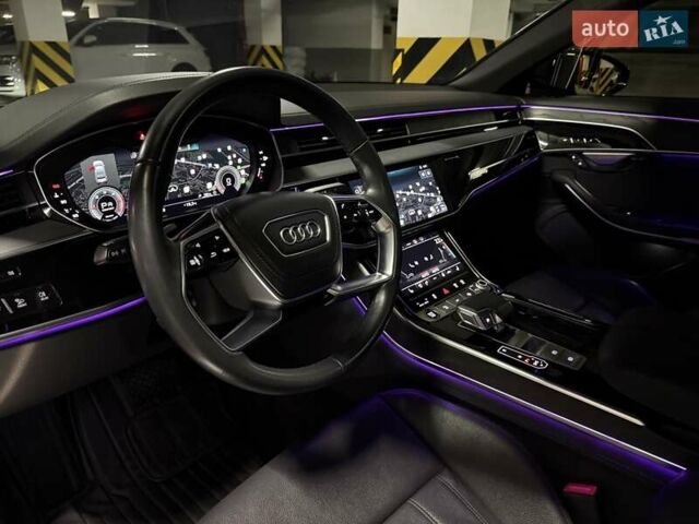 Ауди А8 2021 в Киеве на Automoto.ua Черный Ауди А8, объемом двигателя 2.97 л и пробегом 98 тыс. км за 64999 $, фото 77 на Automoto.ua