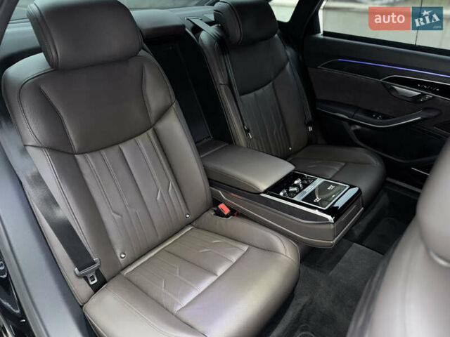 Чорний Ауді A8, об'ємом двигуна 2.97 л та пробігом 160 тис. км за 55000 $, фото 25 на Automoto.ua