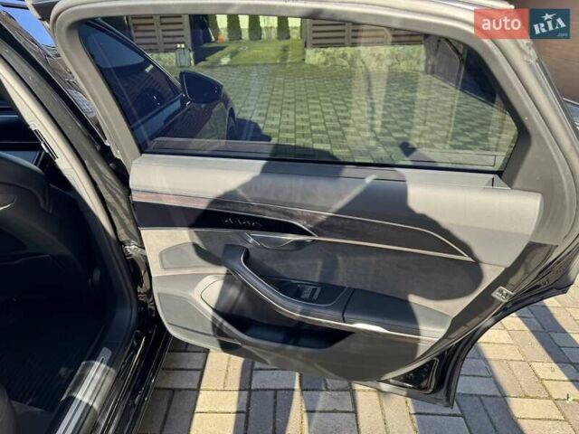 Ауди А8 2021 в Львове на Automoto.ua Черный Ауди А8, объемом двигателя 2.97 л и пробегом 87 тыс. км за 60000 $, фото 5 на Automoto.ua