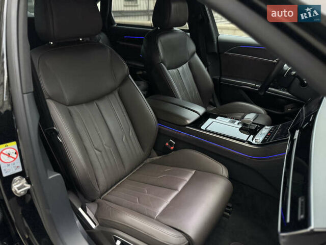 Чорний Ауді A8, об'ємом двигуна 2.97 л та пробігом 160 тис. км за 55000 $, фото 20 на Automoto.ua