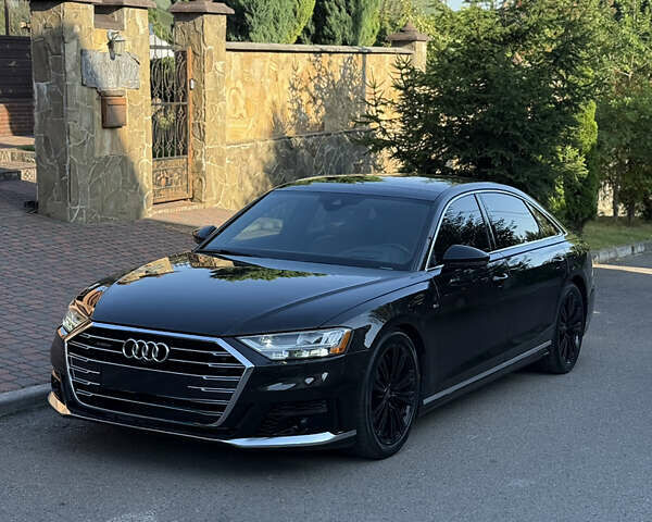 Чорний Ауді A8, об'ємом двигуна 3.99 л та пробігом 111 тис. км за 55700 $, фото 12 на Automoto.ua