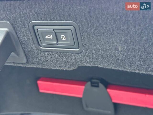 Чорний Ауді A8, об'ємом двигуна 3 л та пробігом 78 тис. км за 62500 $, фото 18 на Automoto.ua