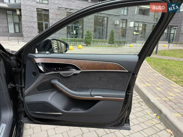 Ауди А8 2021 в Киеве на Automoto.ua Черный Ауди А8, объемом двигателя 4 л и пробегом 21 тыс. км за 88888 $, фото 17 на Automoto.ua