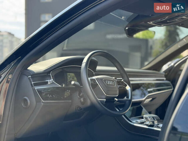 Черный Ауди А8, объемом двигателя 2.97 л и пробегом 43 тыс. км за 65000 $, фото 13 на Automoto.ua