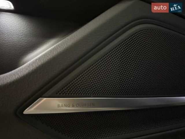 Ауди А8 2021 в Киеве на Automoto.ua Черный Ауди А8, объемом двигателя 2.97 л и пробегом 98 тыс. км за 64999 $, фото 26 на Automoto.ua