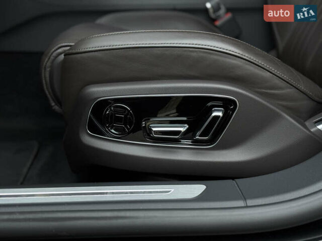Чорний Ауді A8, об'ємом двигуна 2.97 л та пробігом 160 тис. км за 55000 $, фото 18 на Automoto.ua