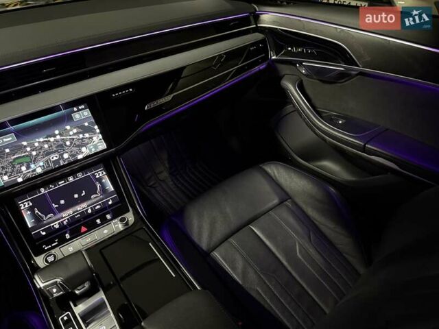 Ауди А8 2021 в Киеве на Automoto.ua Черный Ауди А8, объемом двигателя 2.97 л и пробегом 98 тыс. км за 64999 $, фото 39 на Automoto.ua