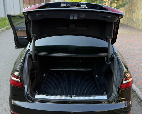 Чорний Ауді A8, об'ємом двигуна 3.99 л та пробігом 111 тис. км за 55700 $, фото 31 на Automoto.ua