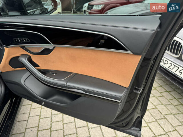 Черный Ауди А8, объемом двигателя 3 л и пробегом 149 тыс. км за 69900 $, фото 13 на Automoto.ua