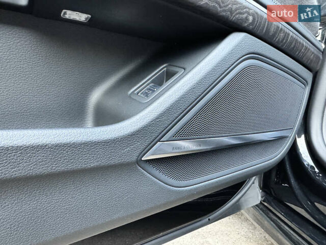 Черный Ауди А8, объемом двигателя 3 л и пробегом 56 тыс. км за 66900 $, фото 32 на Automoto.ua