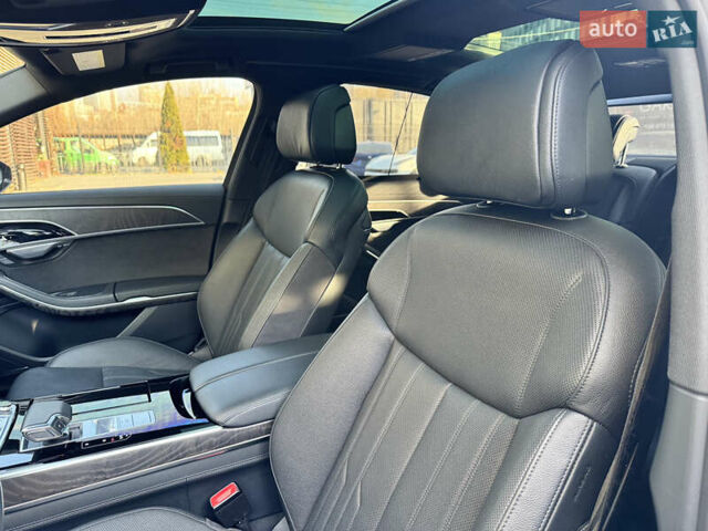 Черный Ауди А8, объемом двигателя 3 л и пробегом 56 тыс. км за 66900 $, фото 21 на Automoto.ua