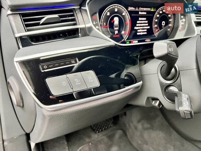 Черный Ауди А8, объемом двигателя 2.97 л и пробегом 62 тыс. км за 82999 $, фото 20 на Automoto.ua