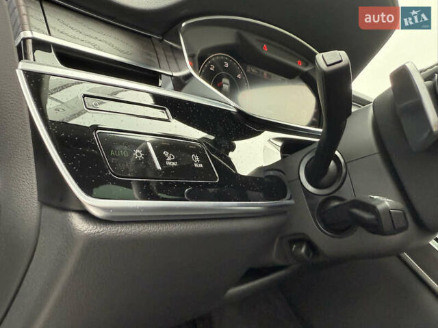 Черный Ауди А8, объемом двигателя 3 л и пробегом 13 тыс. км за 86500 $, фото 24 на Automoto.ua