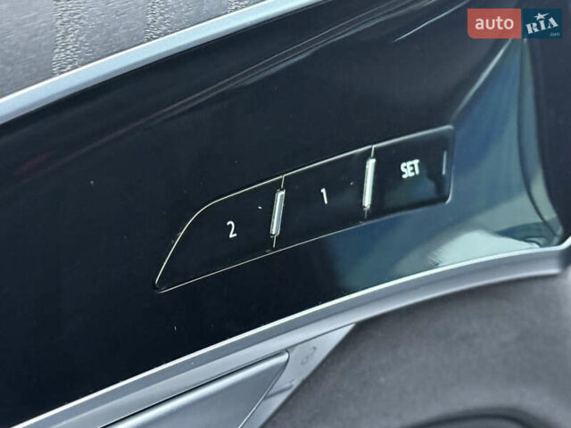 Черный Ауди А8, объемом двигателя 3 л и пробегом 5 тыс. км за 84999 $, фото 43 на Automoto.ua