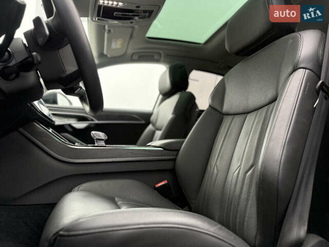 Черный Ауди А8, объемом двигателя 3 л и пробегом 13 тыс. км за 86500 $, фото 26 на Automoto.ua