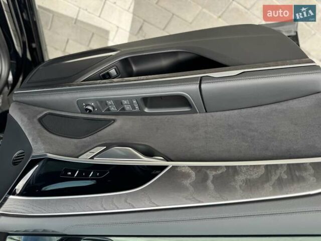 Черный Ауди А8, объемом двигателя 3 л и пробегом 5 тыс. км за 89000 $, фото 18 на Automoto.ua