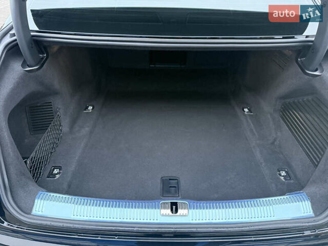 Черный Ауди А8, объемом двигателя 3 л и пробегом 5 тыс. км за 84999 $, фото 52 на Automoto.ua