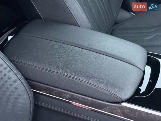 Черный Ауди А8, объемом двигателя 3 л и пробегом 5 тыс. км за 84999 $, фото 73 на Automoto.ua