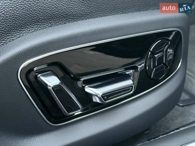 Черный Ауди А8, объемом двигателя 3 л и пробегом 5 тыс. км за 84999 $, фото 60 на Automoto.ua